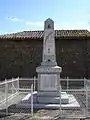 Monument aux morts.