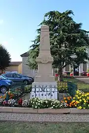 Monument aux morts.