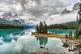 Spirit IslandSpirit Island au matin sur le lac Maligne.
