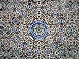 Détail d'un panneau de zellige, Grande Mosquée de Paris en France.