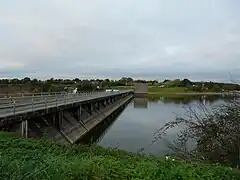 L'amont du barrage.