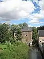 Vieux Moulins de Hosdent rénovés en 2010, cités dès le XVe&nbsp;siècle.