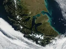 Terre de Feu vue de l'espace.