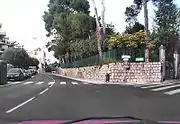 L'avenue des Arènes sur sa partie supérieure, près des arènes de Cimiez. Quartier de Cimiez, direction N