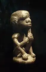 Statuette nomoli