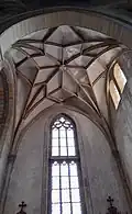 La voûte du bras Sud du transept, reprise au XVIe&nbsp;siècle.