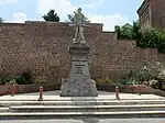Le monument aux morts.
