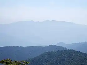 Vue du mont Ōdaigahara depuis le mont Hakkyō.