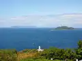Le phare de Sekizaki permet aux bateaux de passer le détroit sans risque.