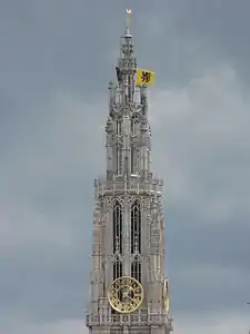 La tour nord de Notre-Dame d'Anvers est la seule qui soit actuellement achevée, mais moins haute que prévu, avec « seulement » 123&nbsp;m.