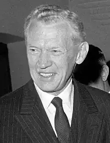 Maurice Couve de Murville(UDR)1968-1969•