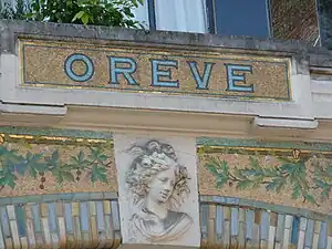 Fleuriste Orève au no 25.