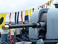 Canon OTO Melara 76 mm