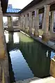 Bassin à ciel ouvert.