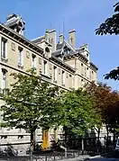 Le lycée Buffon.