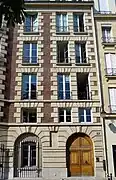Immeuble au no&nbsp;11.