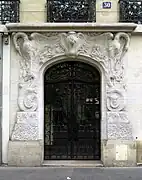 No 30 : porte Art nouveau.