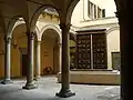 La cour