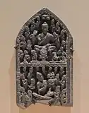 Panneau d'un autel portatif. Ve – VIe siècle. Schiste phylliteux H. 15,2 cm. Met.
