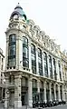 No&nbsp;130 : vue générale de l’immeuble côté rue Réaumur.
