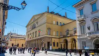 Festival Verdi (it) du Teatro Regio de Parme en Émilie-Romagne.