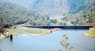 Barrage à Peringalkuthu.