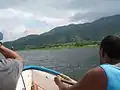 Des pêcheurs sur le réservoir de Canoabo.