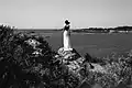 Photographie d'une mariée en bord de mer à Saint-Jacut-de-la-Mer, en 2018.