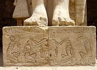 photo d'une statue