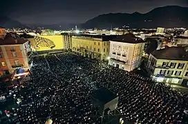 La Piazza Grande (it).
