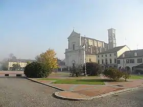 Quingentole