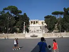 Fontaine de la déesse Rome, et jardins de la Villa Borghèse du Pincio