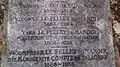 Pierre tombale d'Yves du Manoir au cimetière du Père-Lachaise (19e&nbsp;division).