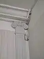 Pilastre ionique, rez-de-chaussée du bâtiment Hugo.