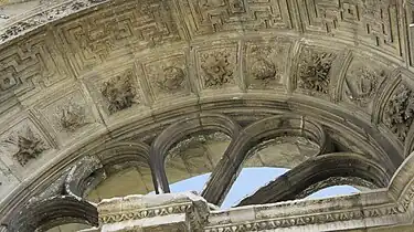 détail.