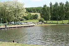 Le plan d'eau d'Alboussiere sur le Duzon.