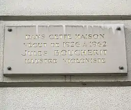 Plaque au no&nbsp;8.