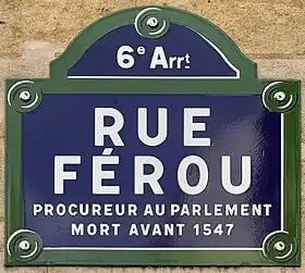 Voir la plaque.