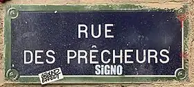 Voir la plaque.