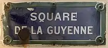 Voir la plaque.