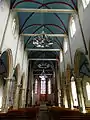 L'église paroissiale Saint-Pierre : vue intérieure d'ensemble.
