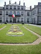 L'hôtel de ville, un exemple de bâtiment du XIXe&nbsp;siècle.
