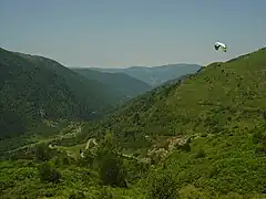 Plus bas la route provenant de Massat