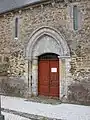 Le portail nord de l’église Saint-Thomas-de-Cantorbéry.