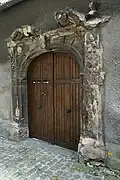 La porte de l'église Saint-Michel de Reims.
