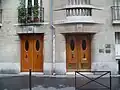 Les portes des nos&nbsp;149 et 149 bis.