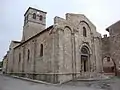 Prieuré, l'eglise Saint-Pierre, extérieur.