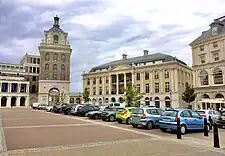 La Queen Mother Square achevée