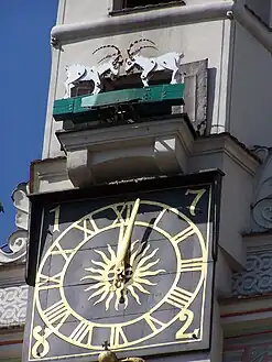 Les chèvres mécaniques du beffroi de l'hôtel de ville.