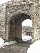 Porte du fort.
